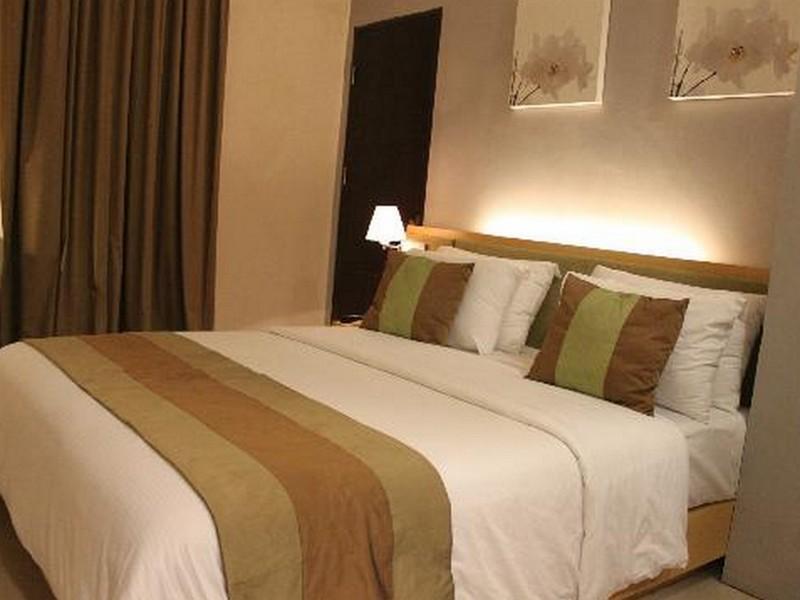 Hotel Anggrek Gandasari Бандунг Экстерьер фото